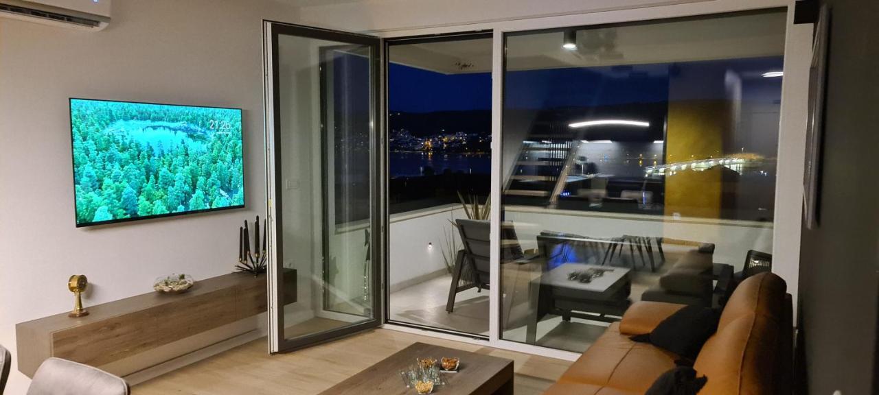 Penthouse Apartman Marcelina In Trogir Exterior foto
