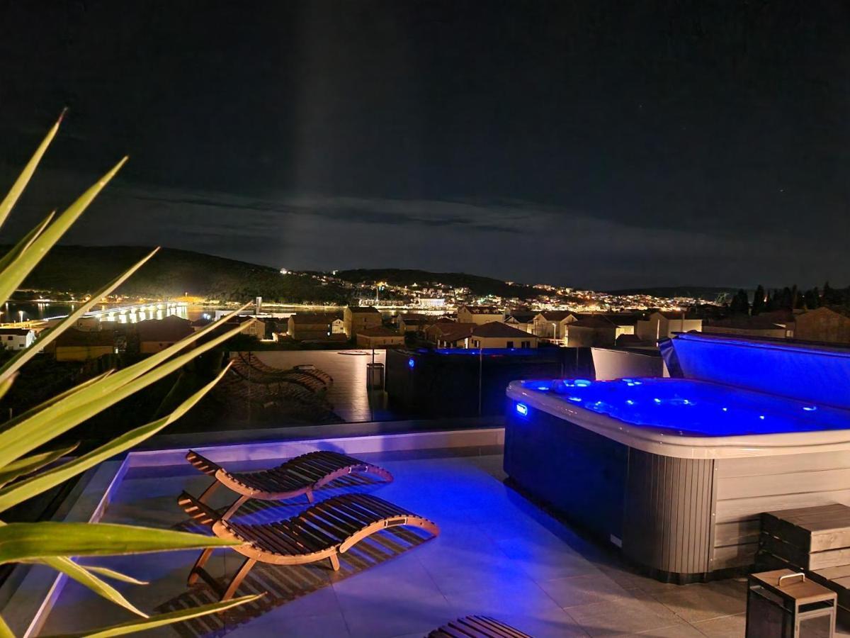 Penthouse Apartman Marcelina In Trogir Exterior foto