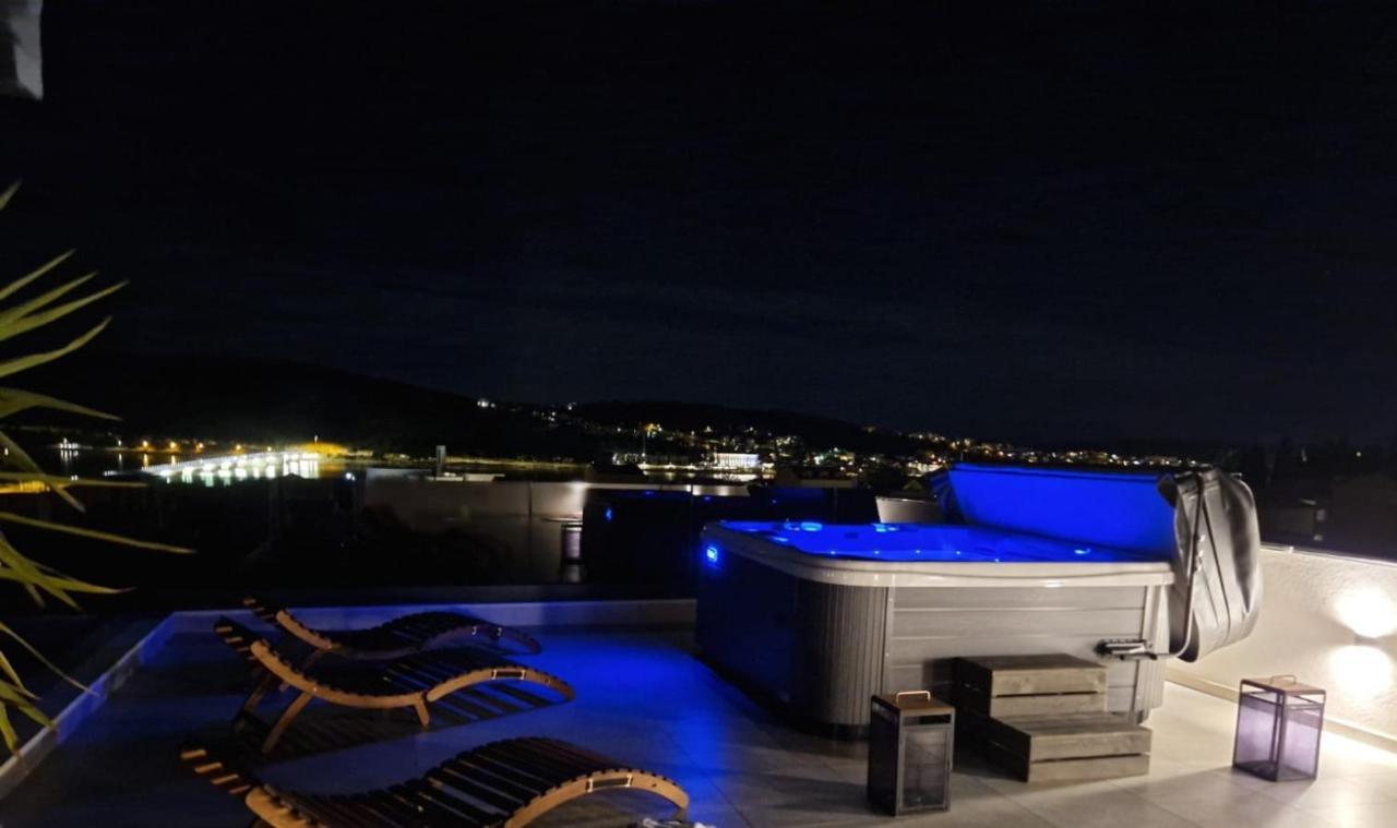 Penthouse Apartman Marcelina In Trogir Exterior foto